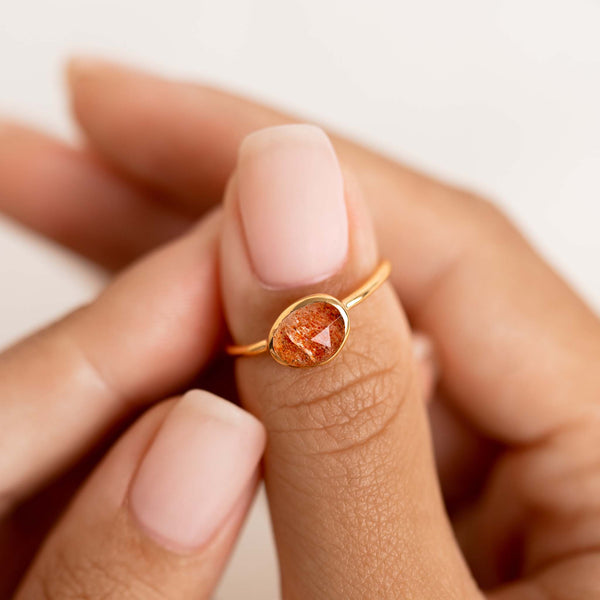 Sunstone Ring - Iris | Linjer Jewelry