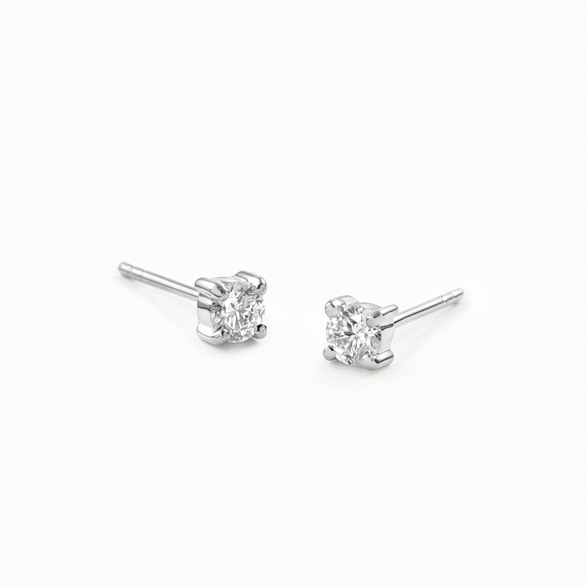 14k White Gold 3mm Diamond Stud fashion Earrings