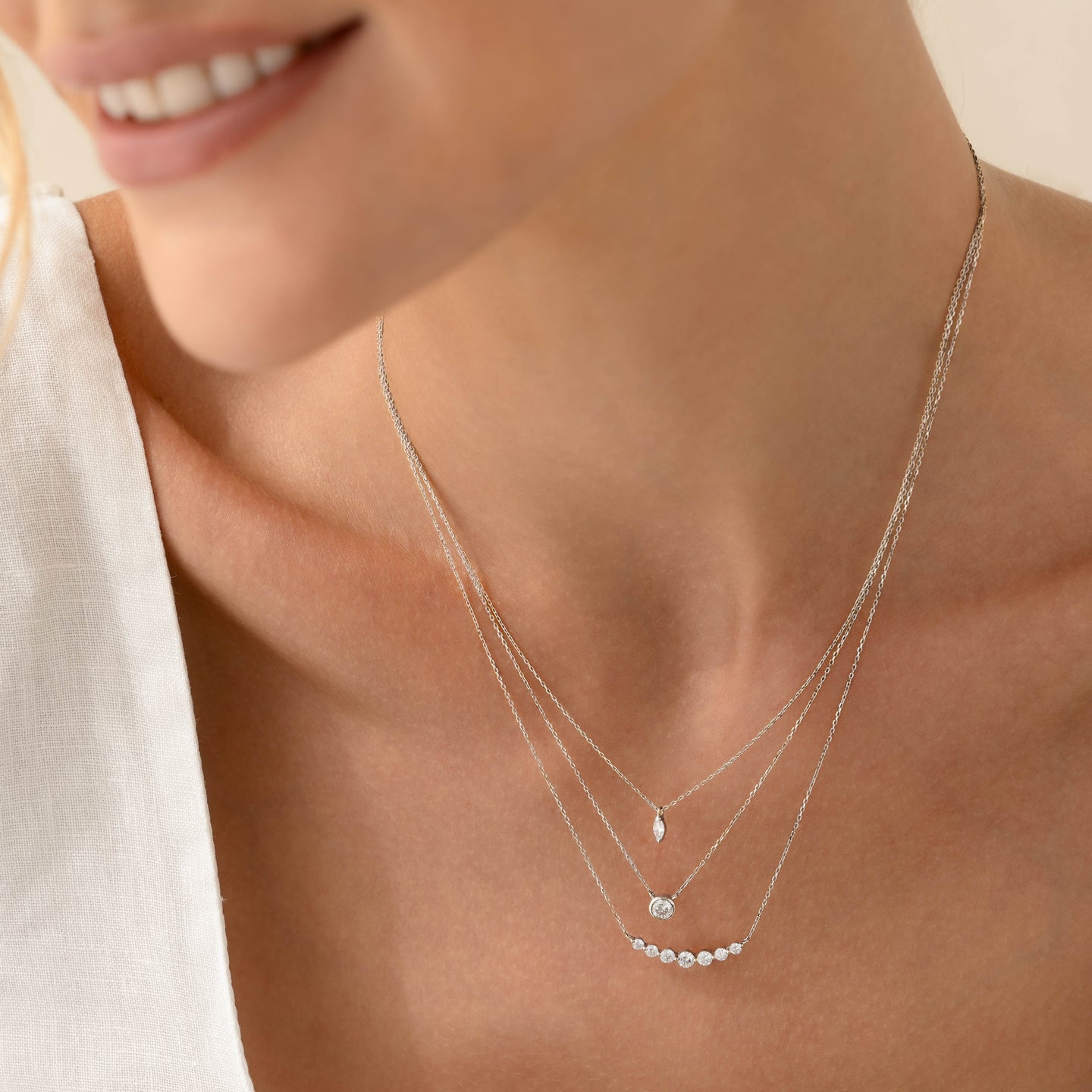 Graduated Diamond Necklace White Gold - Caterina