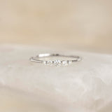 Graduated Diamond Ring White Gold - Dahlia