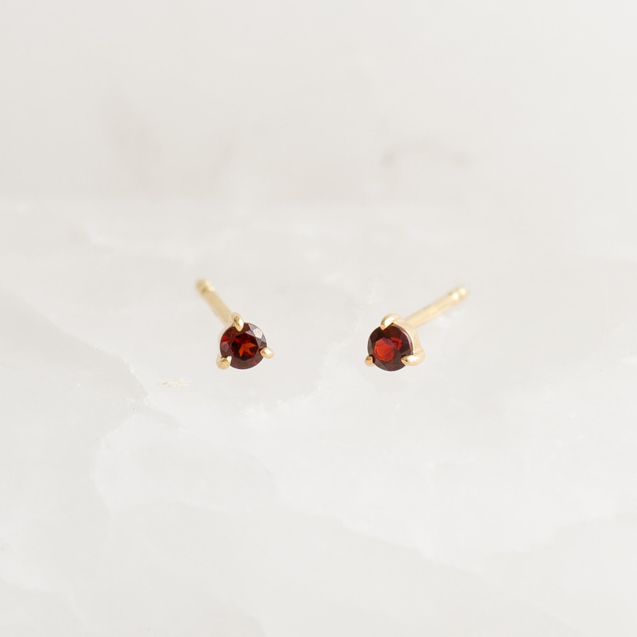 Red Garnet Earrings | 14K Yellow Gold | good 6mm | January Birthstone