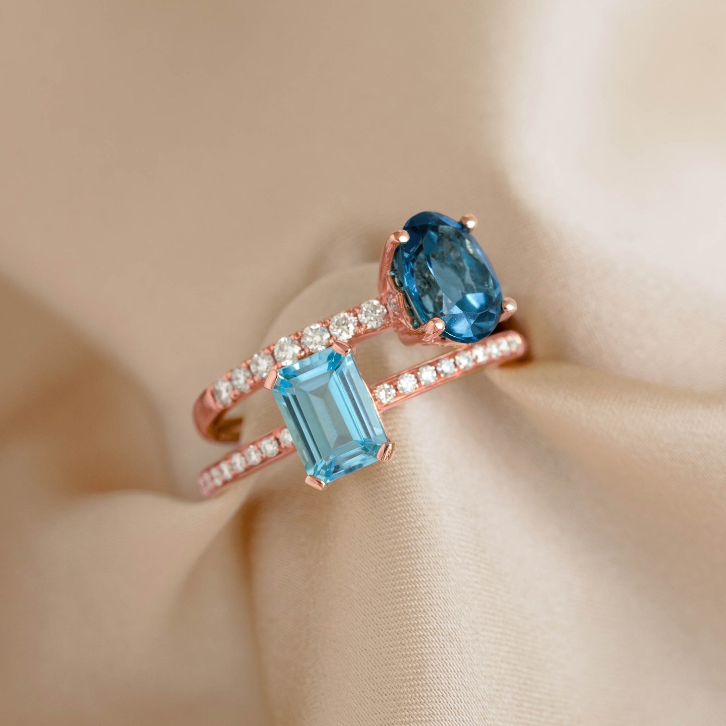 Oval London Blue Topaz and Diamond Ring Rose Gold - Minette