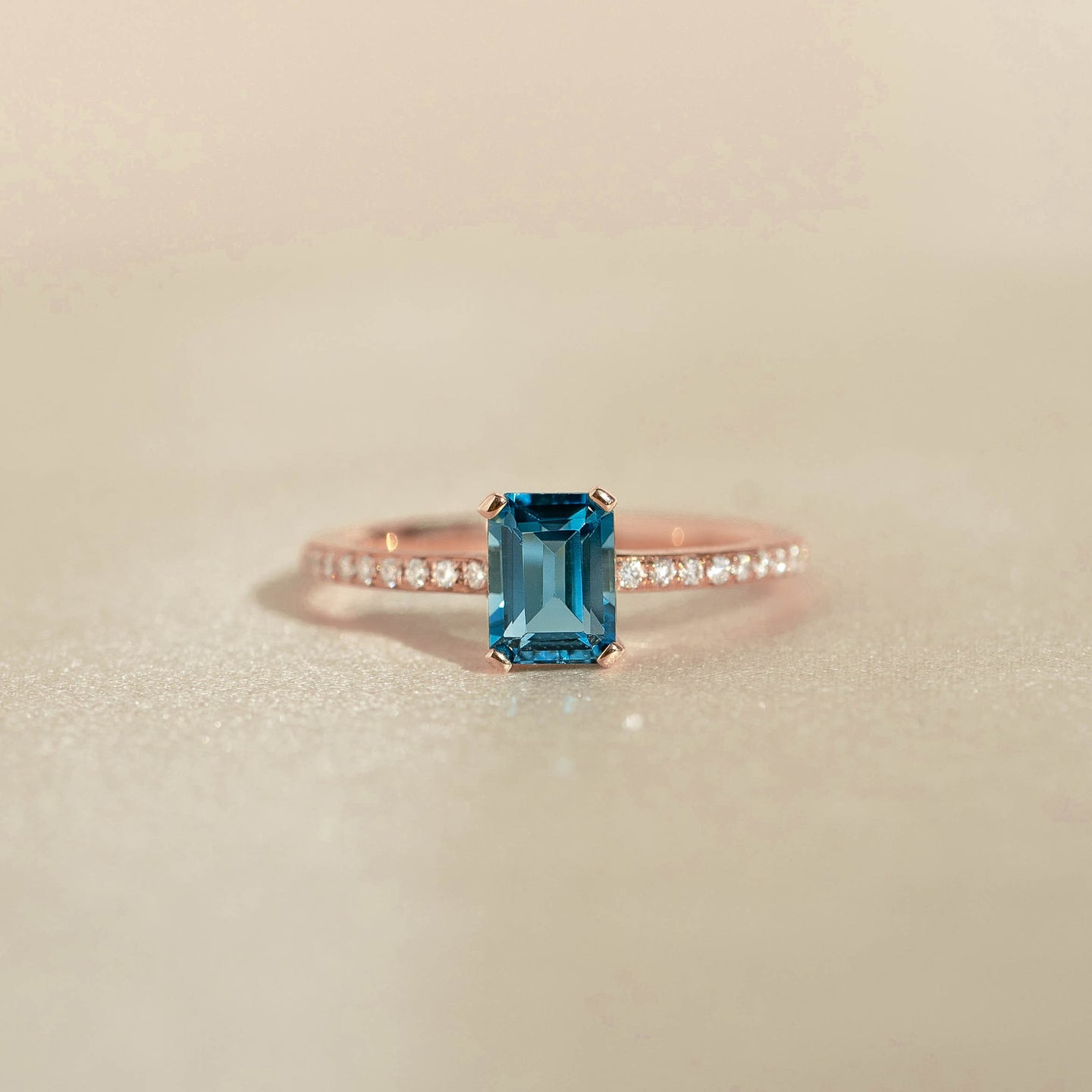 Baguette London Blue Topaz and Diamond Ring Rose Gold - Safiya