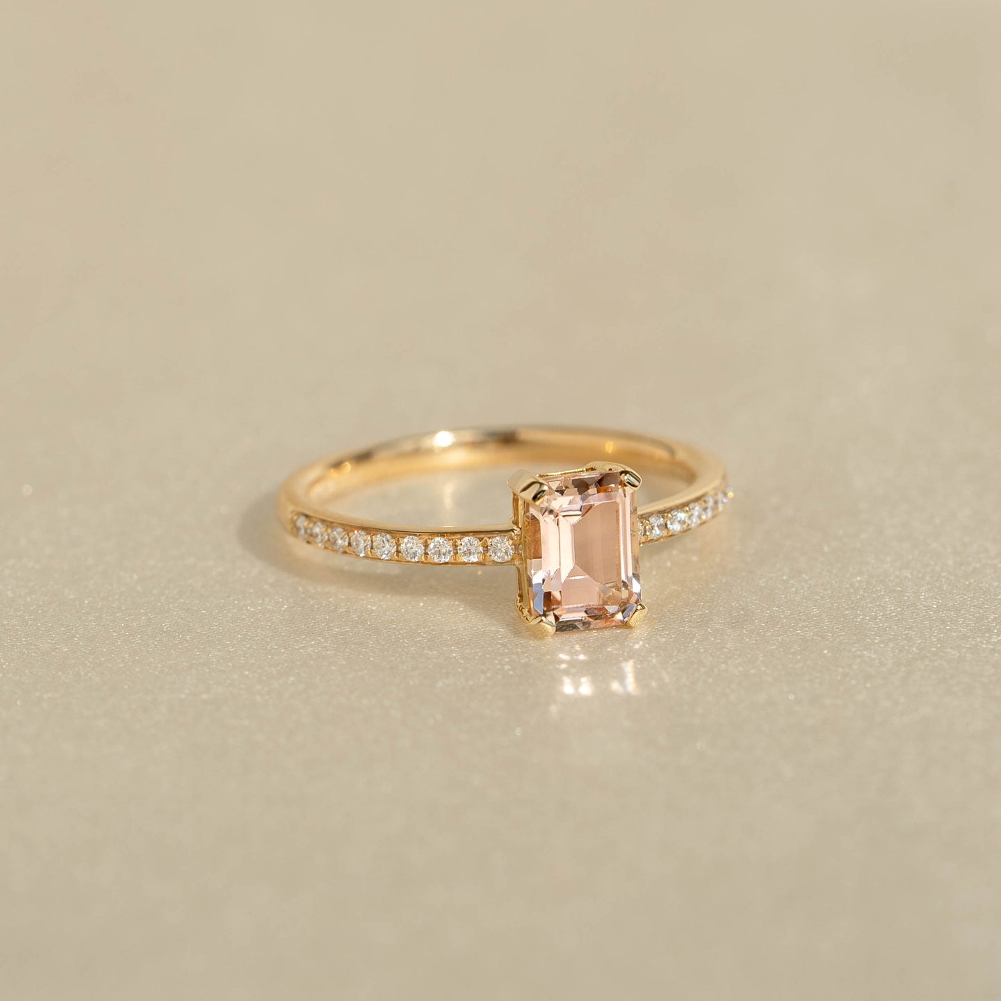 Baguette Morganite and Diamond Ring 14k Gold - Safiya