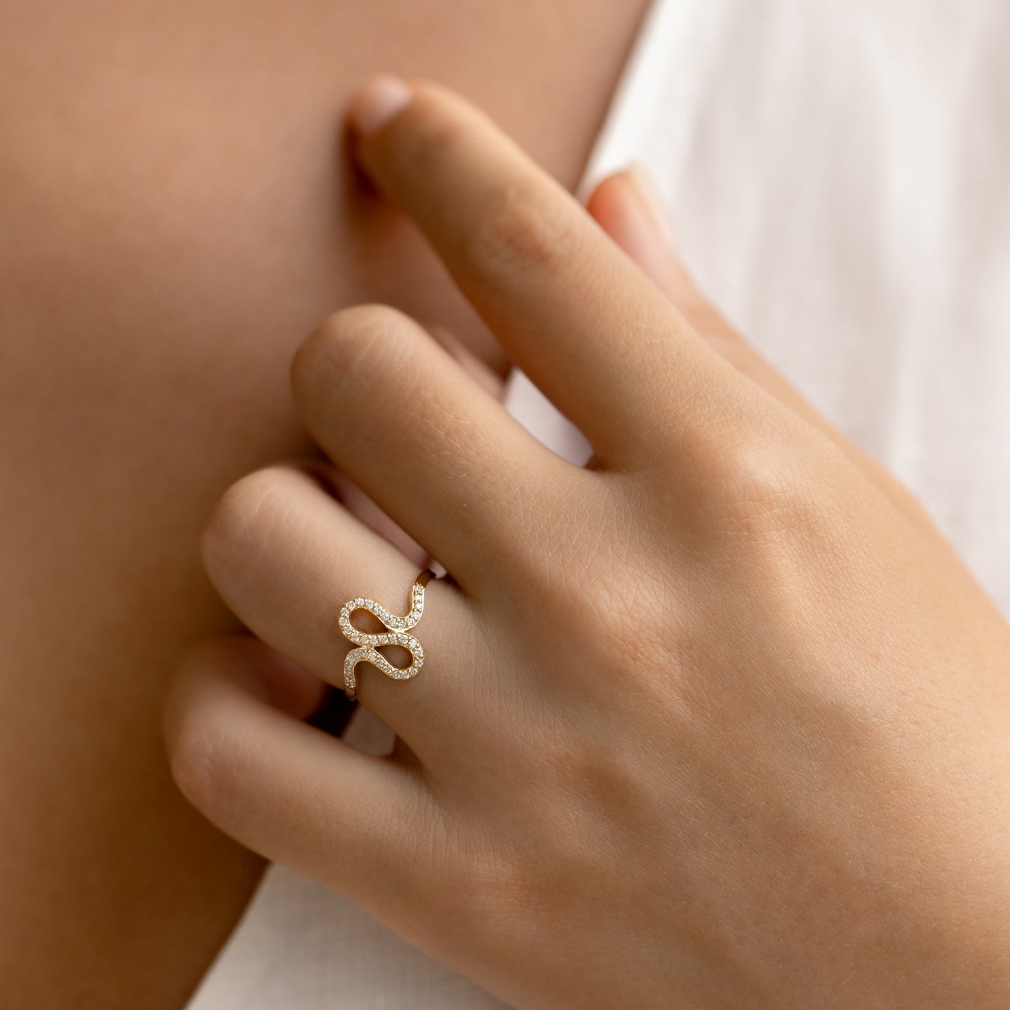 Diamond Squiggle Ring 14k Gold